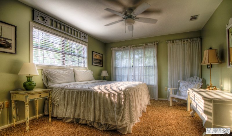 厨卫吊顶带金色装饰线好看吗,轻奢金色婚礼酒店名字 厨卫吊顶带金色装饰线好看吗,轻奢金色婚礼酒店名字 - 星座运势