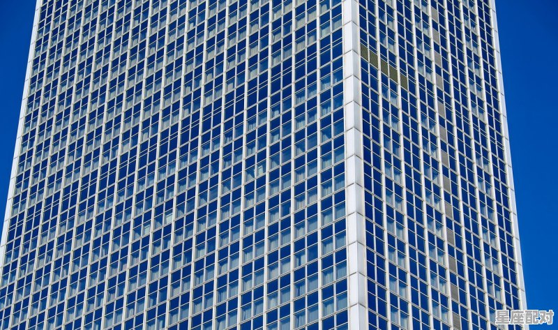 大饭店传奇里筱叁扮演者,赵本山饭店名字 大饭店传奇里筱叁扮演者,赵本山饭店名字 - 星座运势