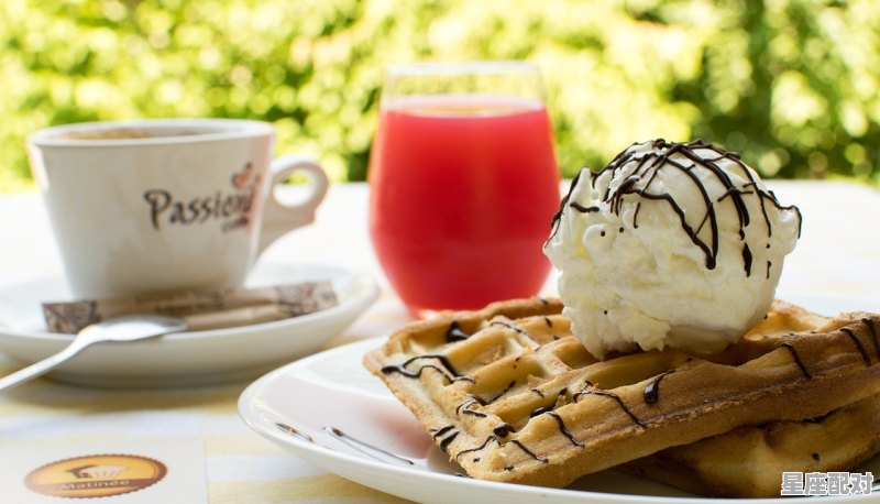 12月10日生日巧克力：蜜糖巧克力布甸（Honey Chocolate Sauce） - 星座运势