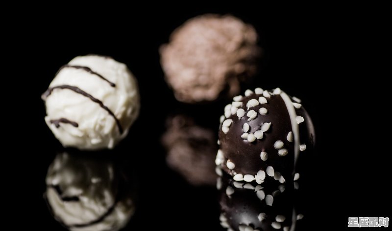 11月22日生日巧克力：正宗松露（Truffle Traditionnelle） - 星座运势
