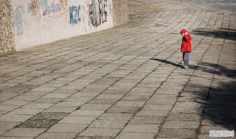 漂亮招徕桃花运:耳朵 漂亮招徕桃花运:耳朵 - 星座运势