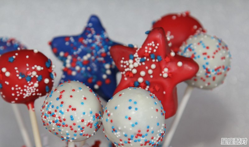 糖果看狮子座性格 - 星座运势