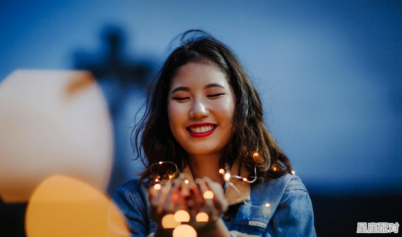 网友点评对十二星座的感觉之双子座 网友点评对十二星座的感觉之双子座 - 星座运势