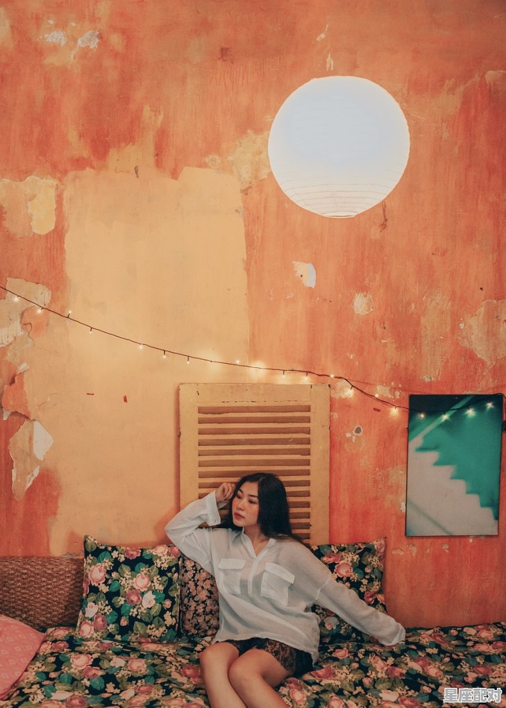 2022年正月第一个属鸡是哪天_1669年属鸡的岁数 2022年正月第一个属鸡是哪天_1669年属鸡的岁数 - 星座运势