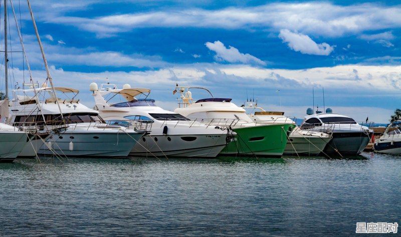 鲸鱼座的传说 鲸鱼座的传说 - 星座运势