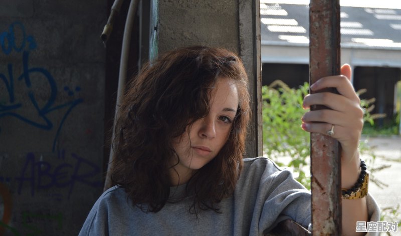 解读双鱼女的少女情怀 解读双鱼女的少女情怀 - 星座运势