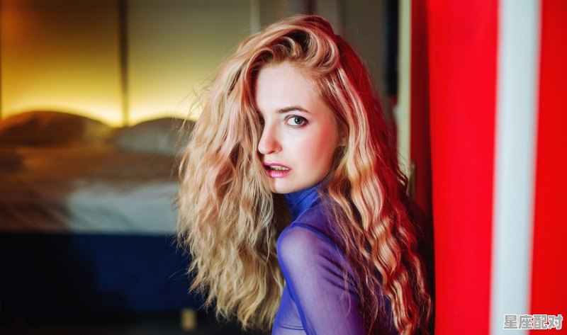 揭秘白羊座女生暗恋表现 - 星座运势