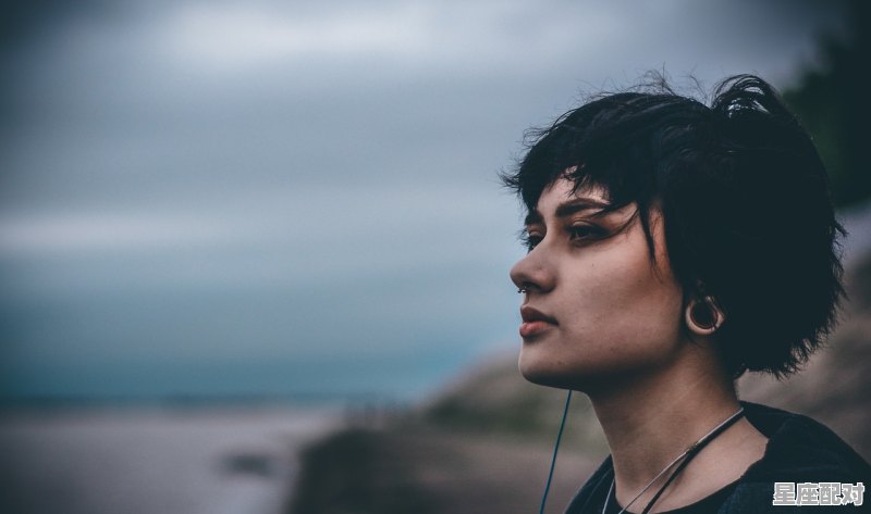 巨蟹座男生向女神表白的妙招 - 星座运势