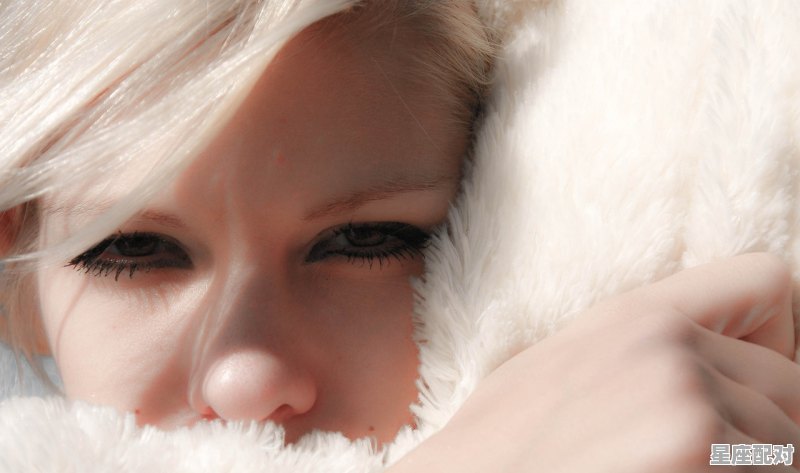 左眼跳右眼跳 - 星座运势