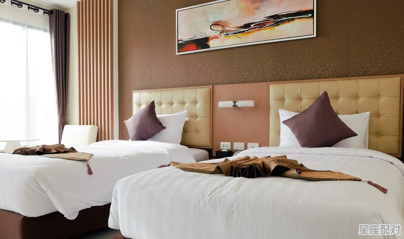 一个依山傍水的民宿可以取个什么名字 一个依山傍水的民宿可以取个什么名字 - 星座运势