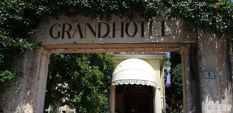 附近有哪些大点的饭店名字 附近有哪些大点的饭店名字 - 星座运势