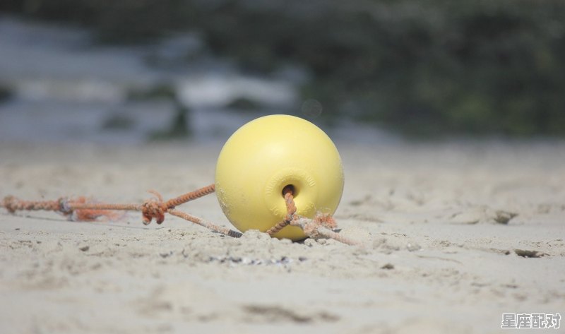 什么寓意？蒙口掉牙，做梦梦到掉牙 - 星座运势