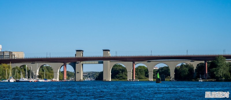 梦到地里好多水什么预兆;梦到地里  - 星座运势