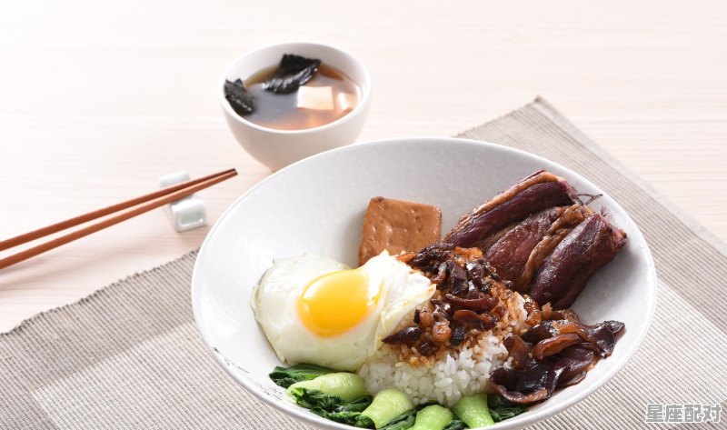 小年菜品推荐,南北小年吃什么食物 小年菜品推荐,南北小年吃什么食物 - 星座运势