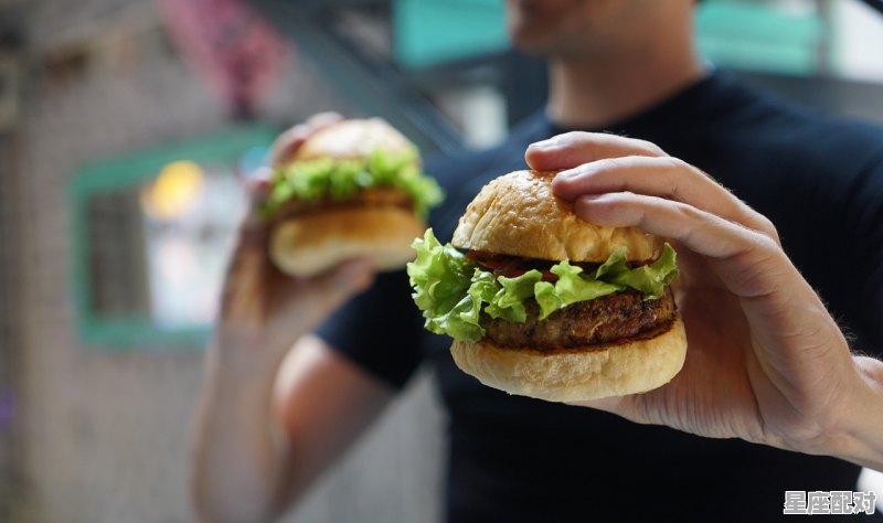 二十三糖瓜粘民谣歌,小年习俗吃糖瓜 二十三糖瓜粘民谣歌,小年习俗吃糖瓜 - 星座运势