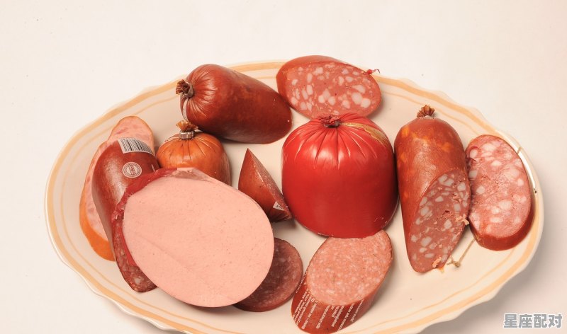 吃团圆饭有什么习俗_过年必吃的10个菜 吃团圆饭有什么习俗_过年必吃的10个菜 - 星座运势