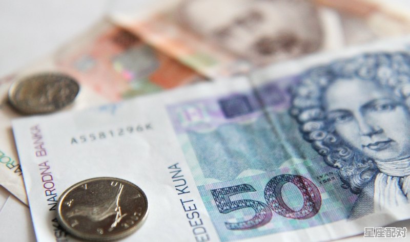 用英语介绍中国的传统习俗,中国习俗翻译 用英语介绍中国的传统习俗,中国习俗翻译 - 星座运势