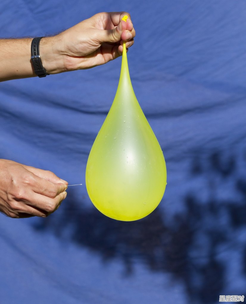 尿渍是怎么形成的，梦到小便 - 星座运势