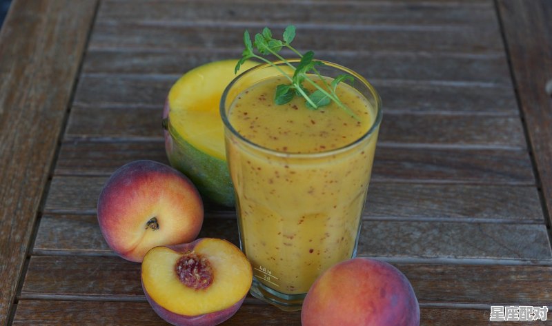 女朋友问你吃桃子怎么回复_女生说吃桃桃什么意思 - 星座运势