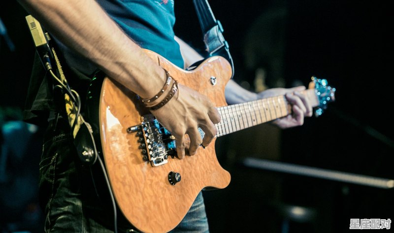 歌手李玟的属相,歌指什么生肖 - 星座运势