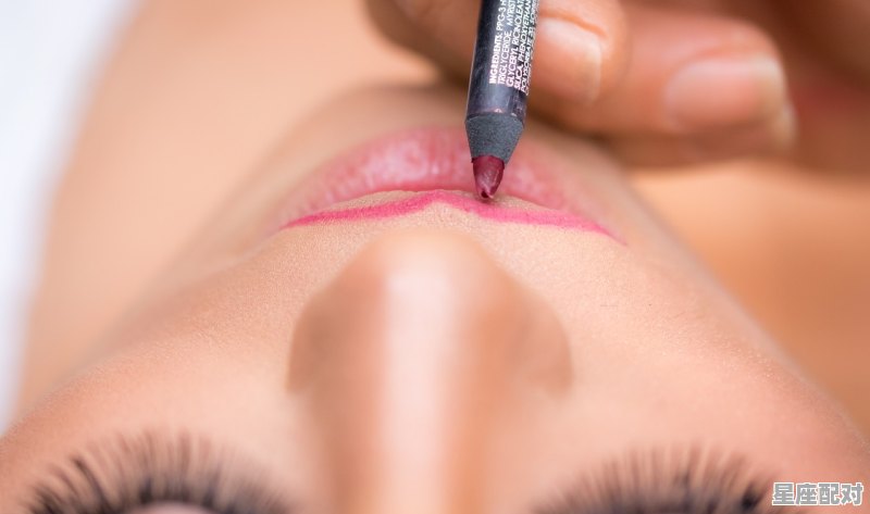 唇盘族为什么要把嘴唇弄起来_蒙古女人生活习俗 - 星座运势