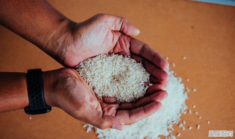 过年为什么要吃糖_万圣节讨糖什么时候 过年为什么要吃糖_万圣节讨糖什么时候 - 星座运势