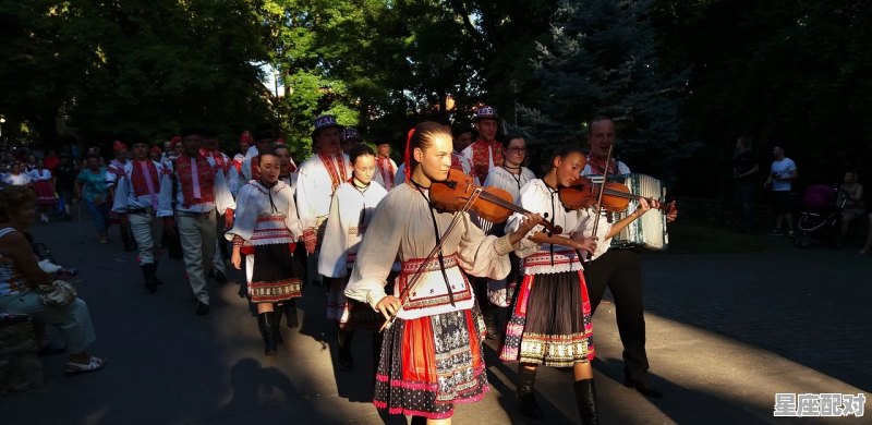 四川的民俗有哪些_四川传统陋习 四川的民俗有哪些_四川传统陋习 - 星座运势