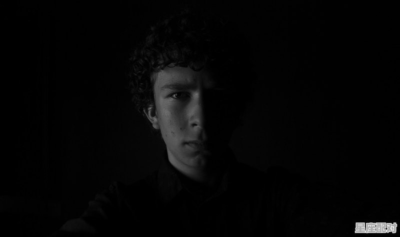 天秤男喜欢活泼的还是安静的,天秤座男人性格穿搭 天秤男喜欢活泼的还是安静的,天秤座男人性格穿搭 - 星座运势