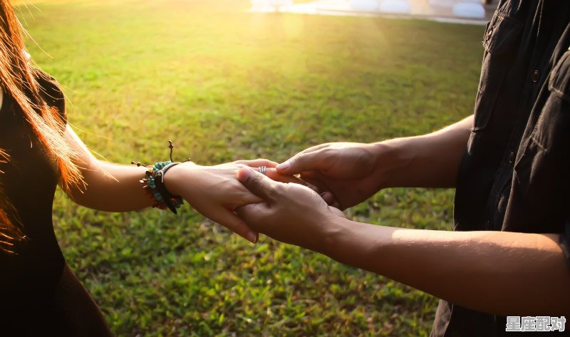 狮子男和双子女维持感情_双子女与狮子男谈恋爱的大忌 狮子男和双子女维持感情_双子女与狮子男谈恋爱的大忌 - 星座运势