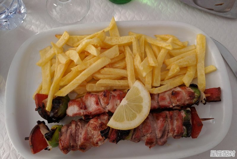 北方人过年方肉做法，北方人过年在饮食上的习俗 - 星座运势