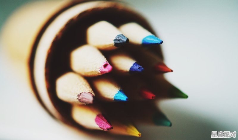 狮子座的性格特征，狮子座适合的性格 - 星座运势