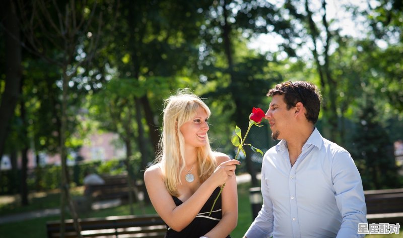 天秤男和狮子女相配么_狮子男为什么最疼天秤女 - 星座运势