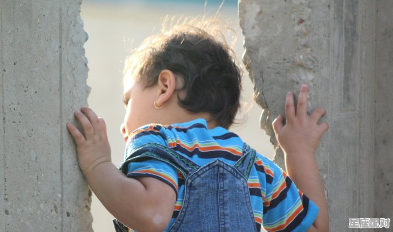 一个天生是盲人的人会做梦吗？如果做会是什么样的梦的呢_为什么盲人做梦没有画面 - 星座运势