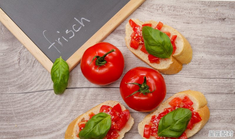 春节吃饺子，这种风俗的主要特点是什么_吃饺子的由来和习俗 - 星座运势