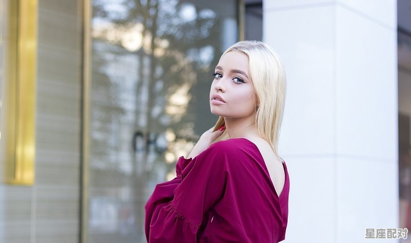 萧亚轩拿下嫩男无数，难道只是因为颜值吗_杨颖今日运势最新 - 星座运势