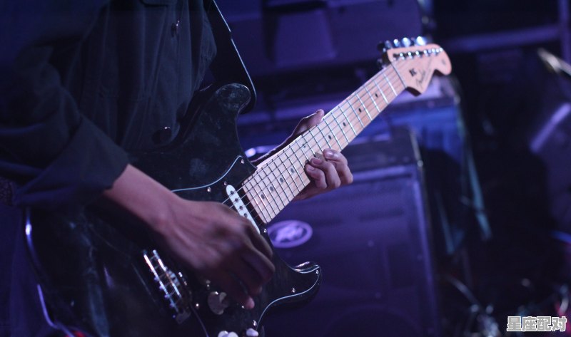 可开头的歌，张紫豪什么星座 - 星座运势