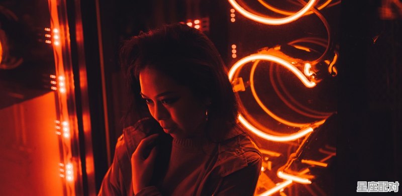 双鱼座为何被称为水瓶座的终极克星，什么星座跟水瓶 - 星座运势