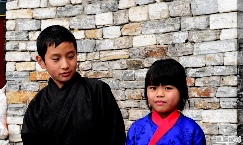 兄妻弟妇是什么婚俗,中国少数民族的婚姻习俗现场 兄妻弟妇是什么婚俗,中国少数民族的婚姻习俗现场 - 星座运势