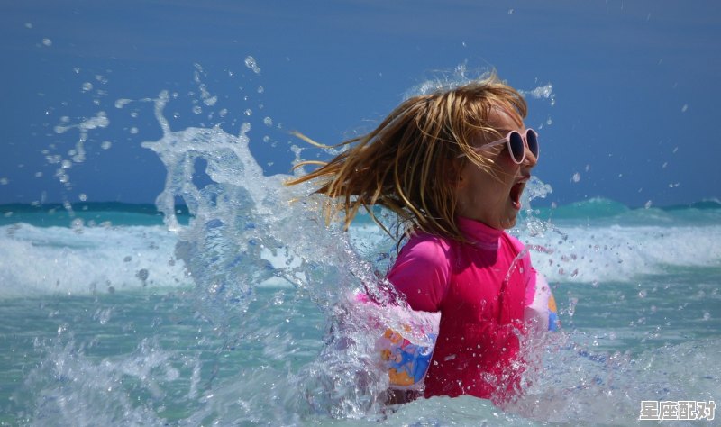 怎么和天蝎座女生聊天,天蝎座和啥星座配对好一点呢女生 - 星座运势