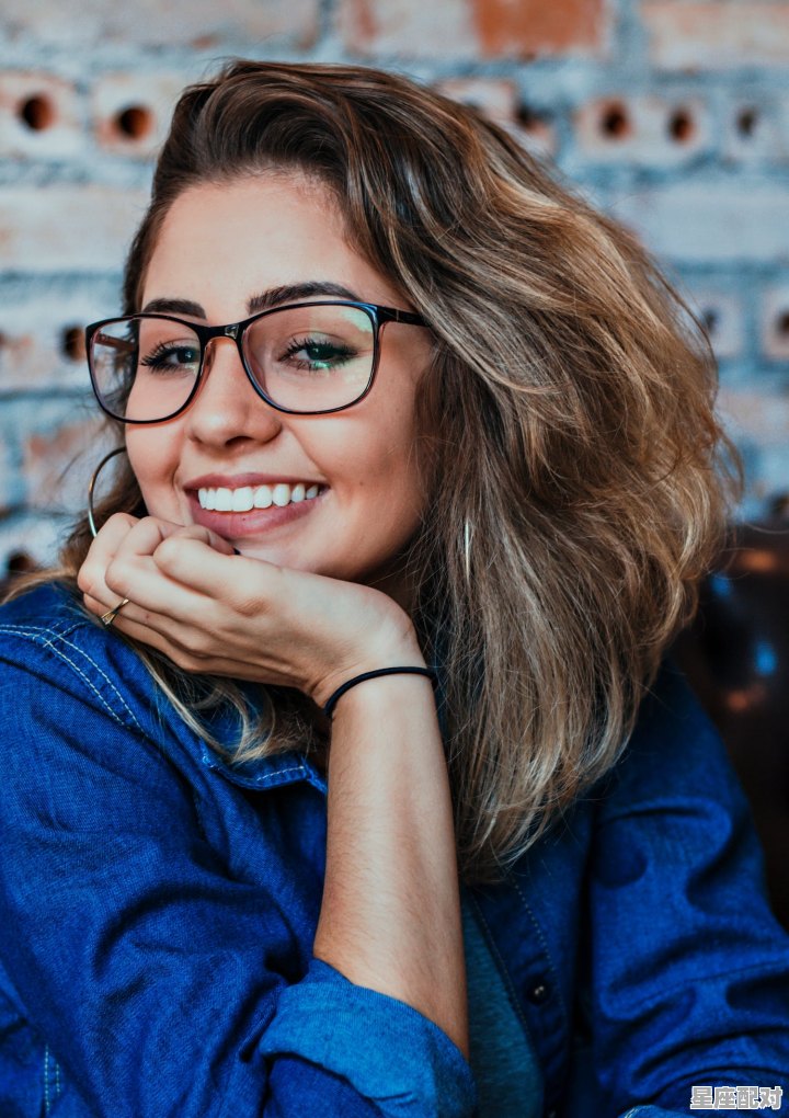 狮子座男跟天蝎女配吗,星座配对狮子座天蝎座女生怎么样呀 - 星座运势