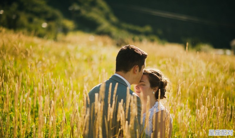 天蝎男对初恋的心态_天蝎女的初恋是什么感觉 - 星座运势