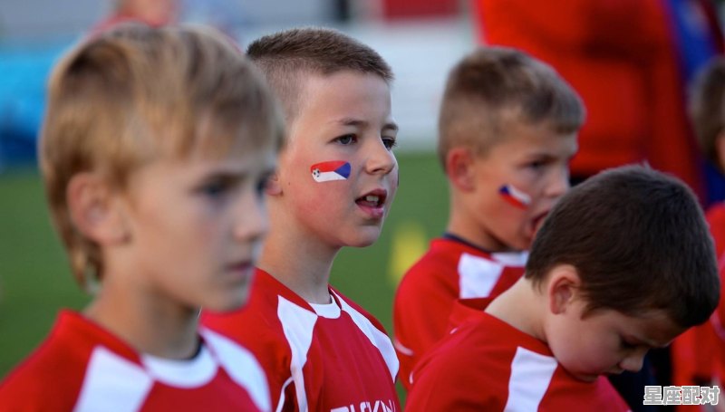 何洛洛在团综里有没有坐过山车,什么星座不怕过山车 何洛洛在团综里有没有坐过山车,什么星座不怕过山车 - 星座运势