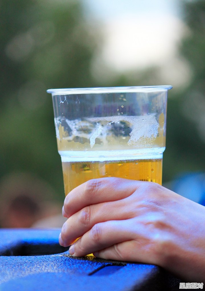 为什么到广东人家里做客都是要茶水招待，广东招待客人的习俗 - 星座运势