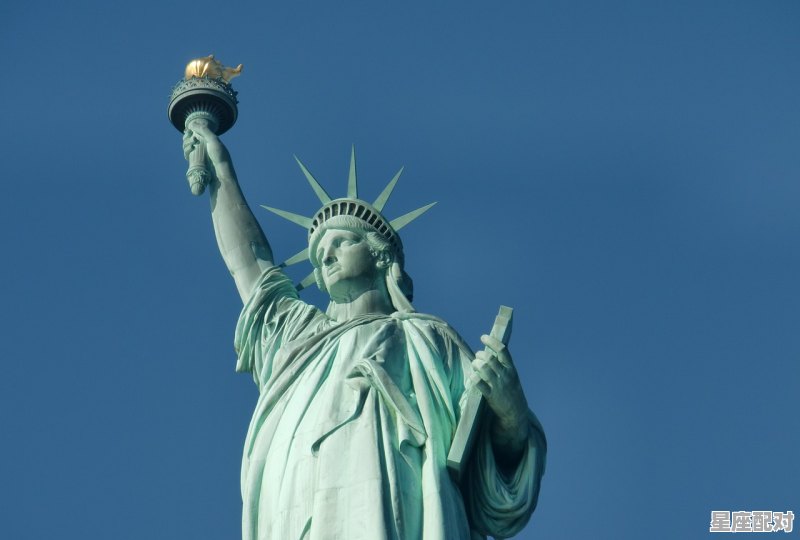 各个国家见面的时候有什么礼仪,中国特殊的见面习俗 各个国家见面的时候有什么礼仪,中国特殊的见面习俗 - 星座运势