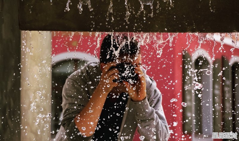 俄罗斯过不过春节,俄罗斯美女冬季洗礼习俗 俄罗斯过不过春节,俄罗斯美女冬季洗礼习俗 - 星座运势