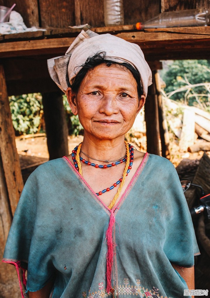 孝衣裳是什么意思_中国传统穿孝衣多长时间 - 星座运势